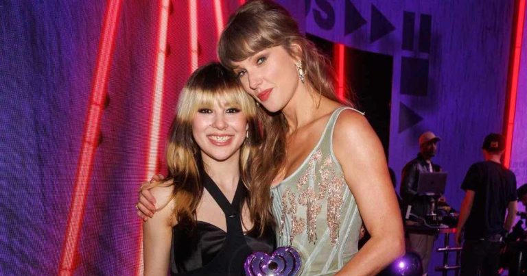 Taylor Swift & Alysa Liu Slay Together at iHeartRadio Music Awards