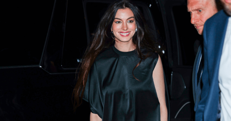 Anne Hathaway’s $850 Coperni Micro Minidress Is Draped Goodness