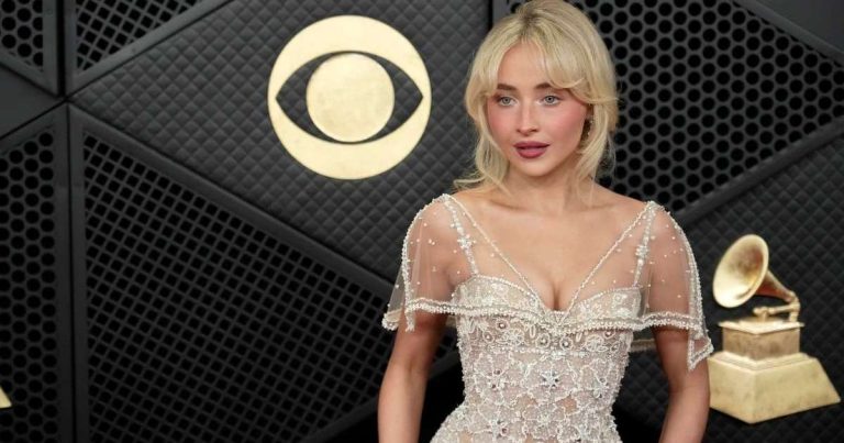 Sabrina Carpenter’s Fringe Skirt for Coachella Is Ridiculously Bold