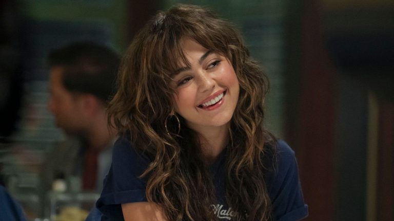 Want Allie’s Haircut from Off Campus? Mika Abdalla’s Hairstylists Share Their Best Tips