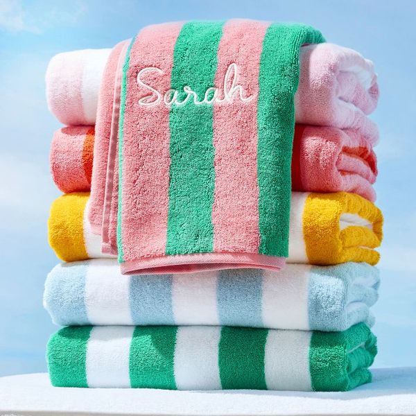 Fug Nation Loves Cute Beach and Pool Stuff