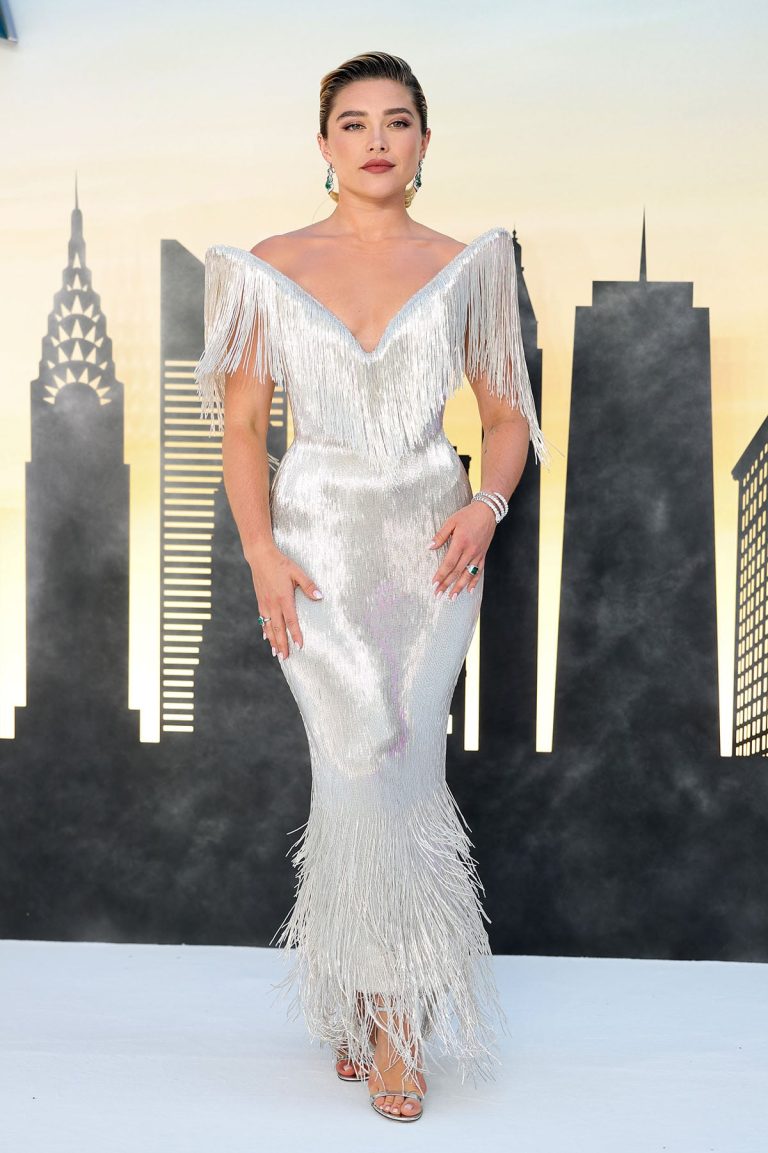 Florence Pugh Sparkles In Tamara Ralph At Spider-Man Premiere