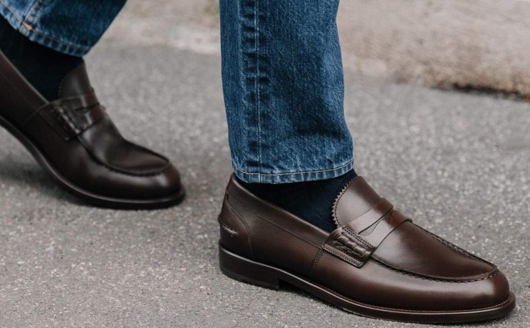 8 Most Comfortable Loafers for Men – Relaxing Style For 2026