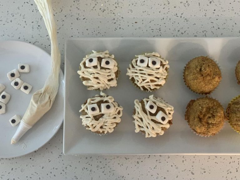 Mummy Carrot Muffins | Stroller in the City