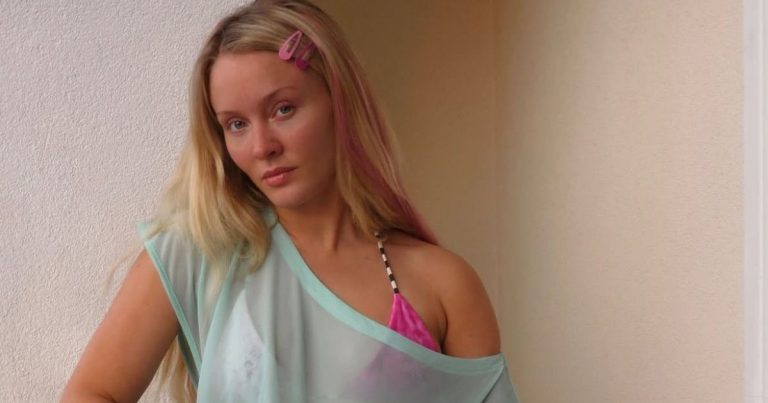 Zara Larsson Grabs Her Curves in Teeny Tiny Barely-There Shorts