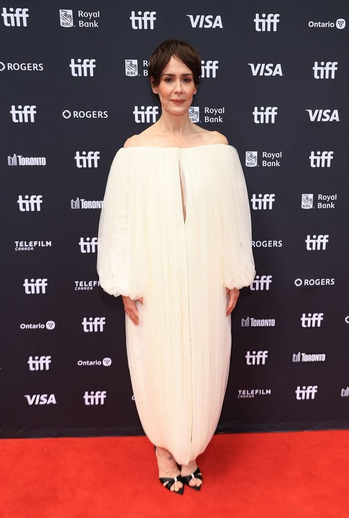 Sarah Paulson Embraces a Cocoon Silhouette at TIFF