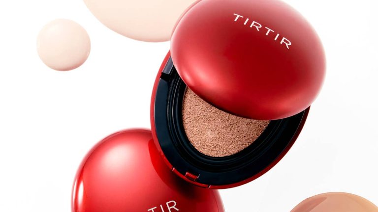 The 3 TIRTIR Products Our Beauty & Style Director Swears By for All-Day Coverage